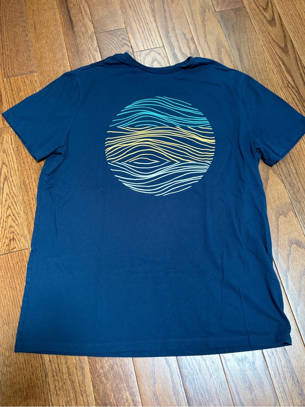 Goodfellow Navy Graphic Wave Circle Tee Size L
